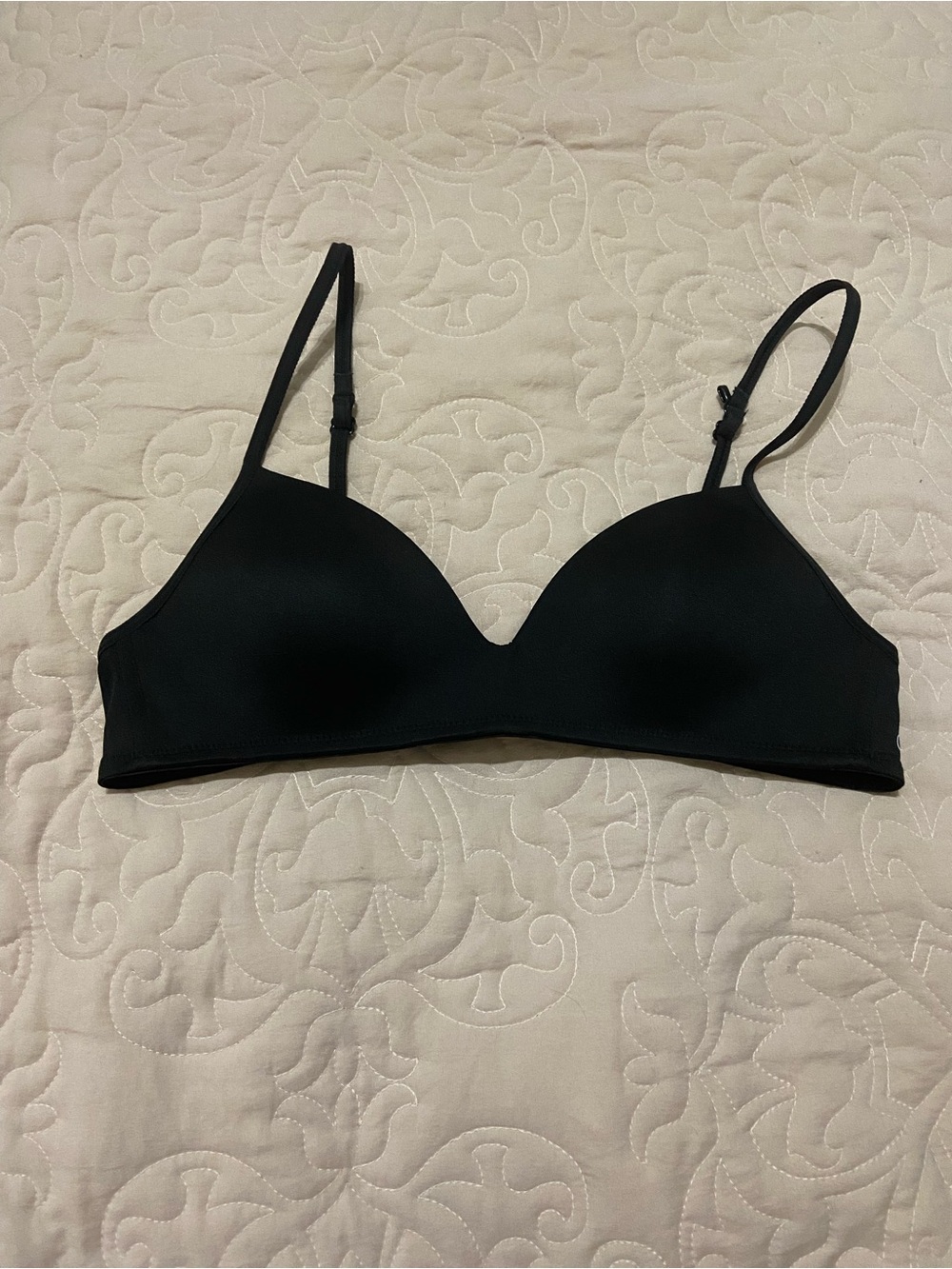 Calvin Klein Black Wireless T-Shirt Bra Size 34A